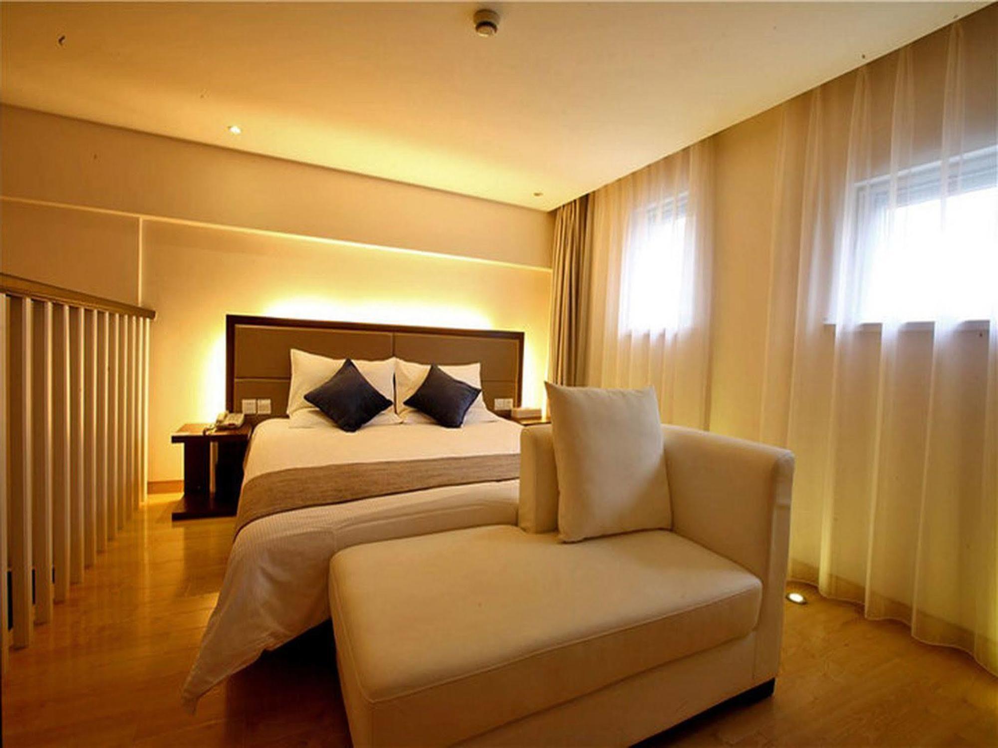 Ji Hotel Jing'An Temple 샹하이 외부 사진